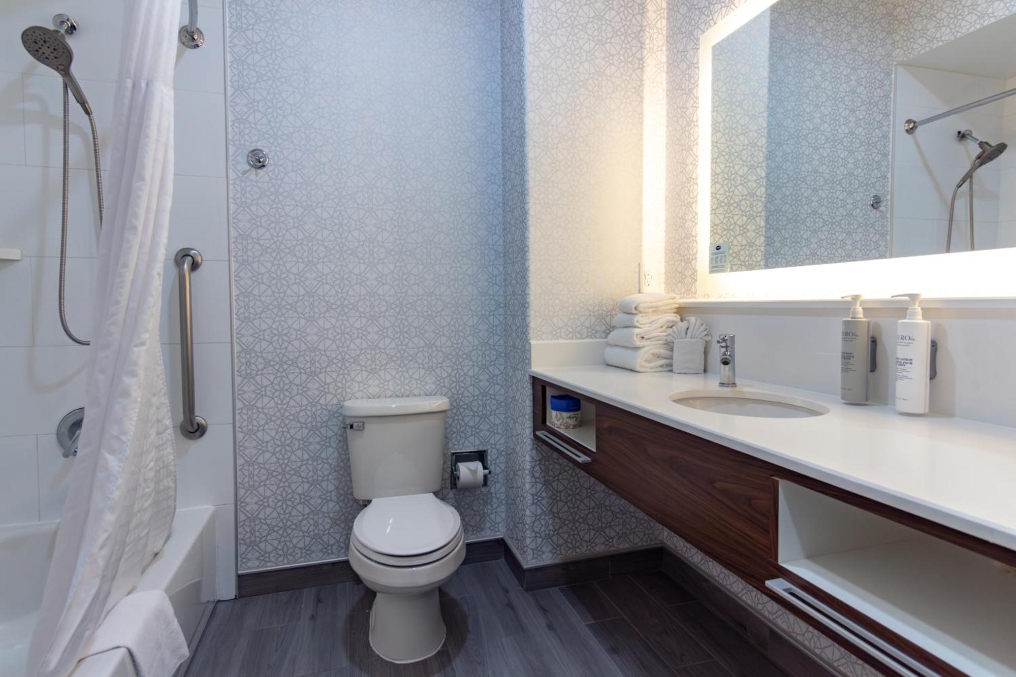 Hampton Inn & Suites Denton Luaran gambar